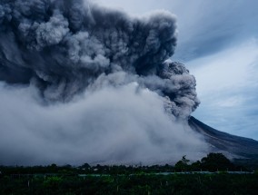 从太空看山火前后洛杉矶变化 洛杉矶火山爆发的自然原因