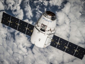 马斯克SpaceX公司推出外星级技术——v3卫星，开启太空探索新纪元 马斯克公司发射卫星