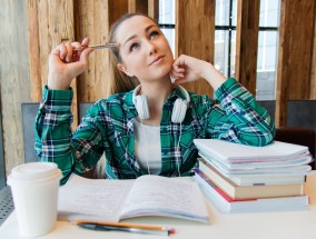 湖南学化妆免费咨询，开启美丽之旅的钥匙 湖南化妆造型学校