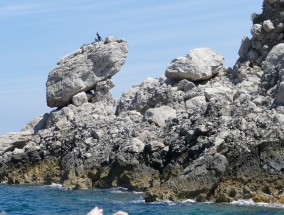 日本发现大地震海底断层悬崖 日本海发生地震